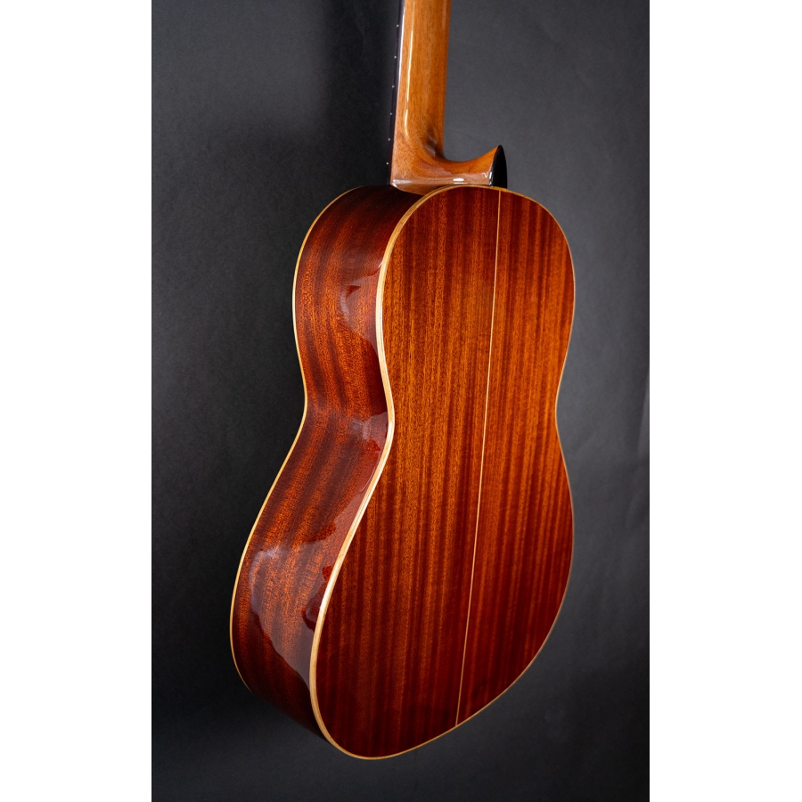 Bautista Iranzo Model 10 Estudio Sapele