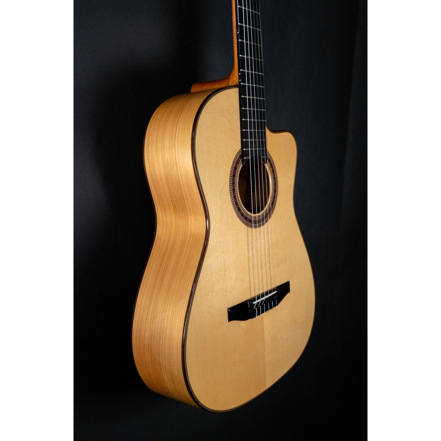 Bautista Iranzo Model 21 Crossover Cypresse