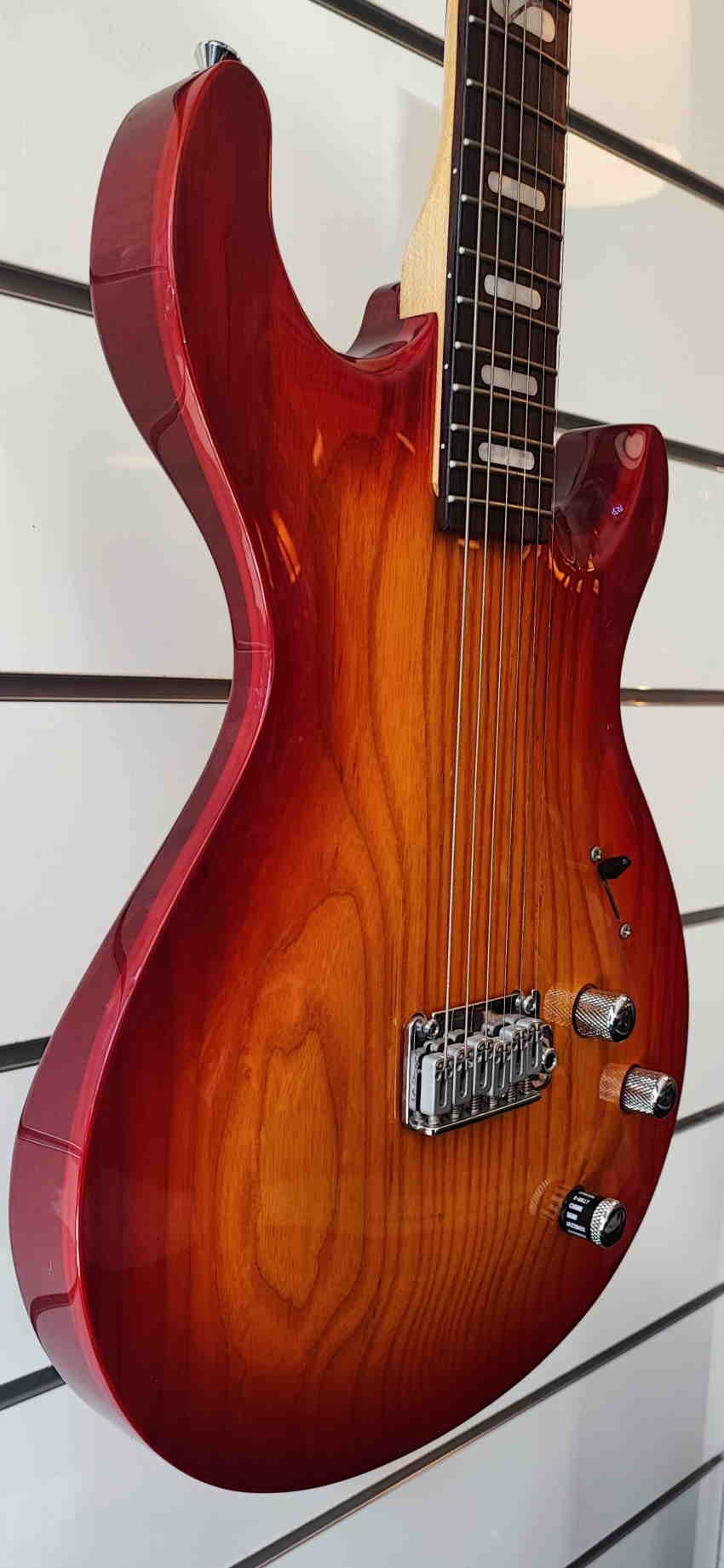 Line 6 Variax 700 Electric Sunburst