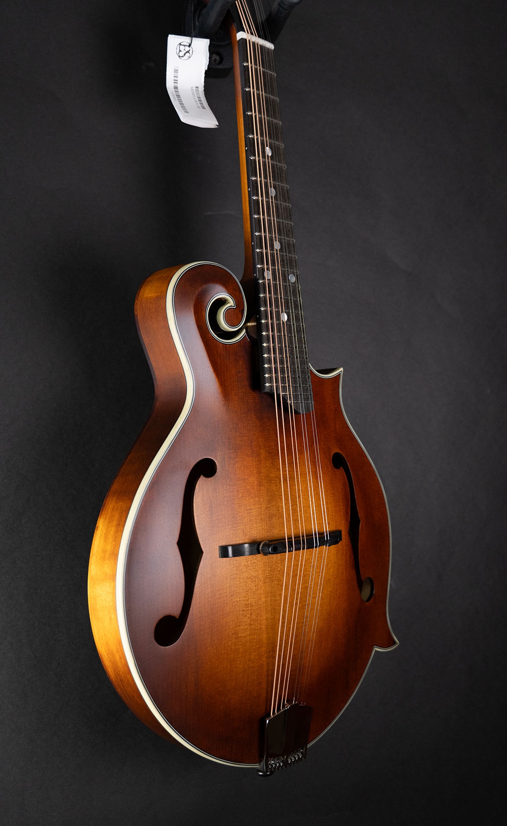 Eastman MD315 Adirondack Wide Nut Amberburst