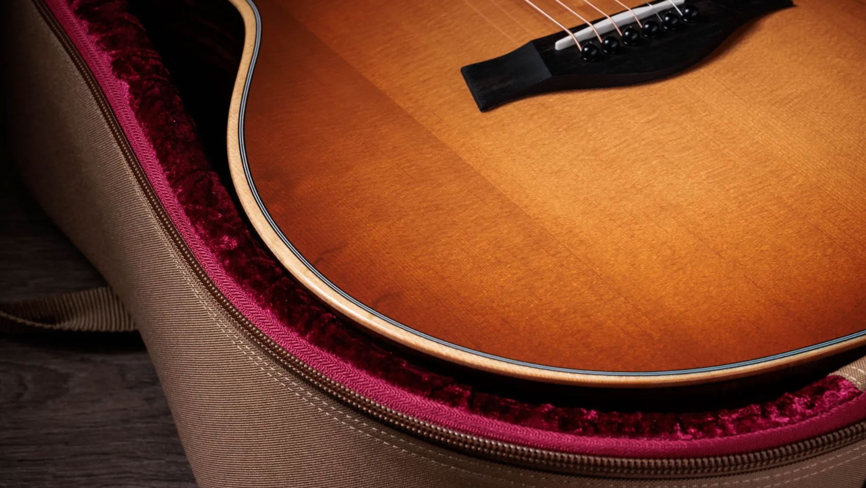 Taylor 414ce Studio Special Edition Honeyburst