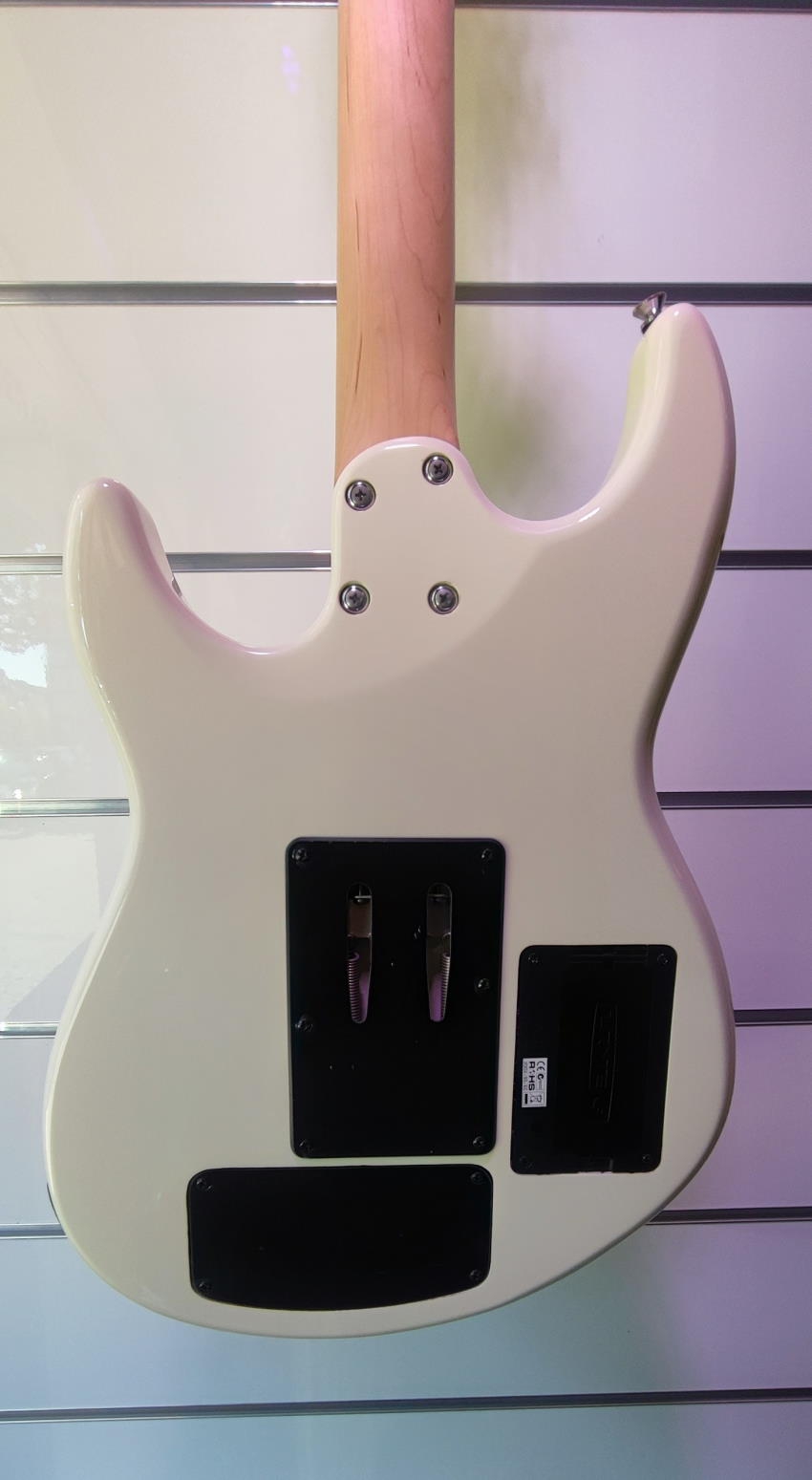 Line 6 Variax JTV-69S James Tyler Olympic White