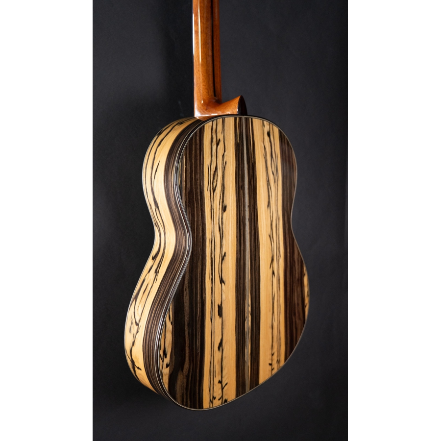 Antonio de Toledo ATF17EB Flamenco White Ebony