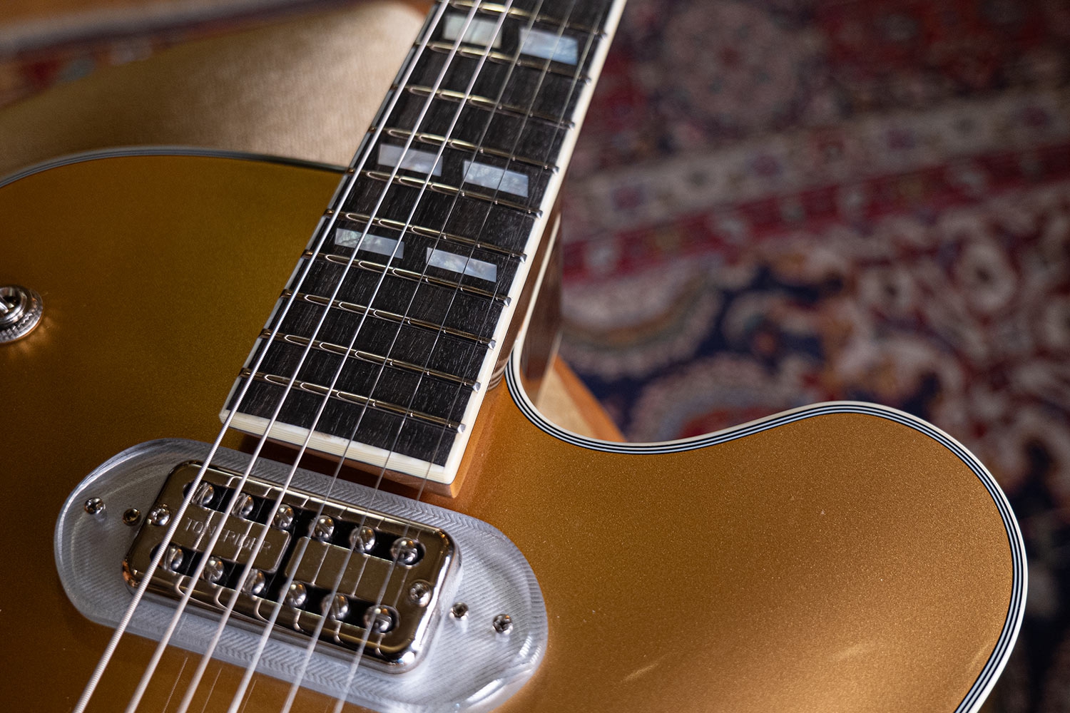 Eastman T58 Tonerider V-trons Bigsby Truetone Gloss Gold