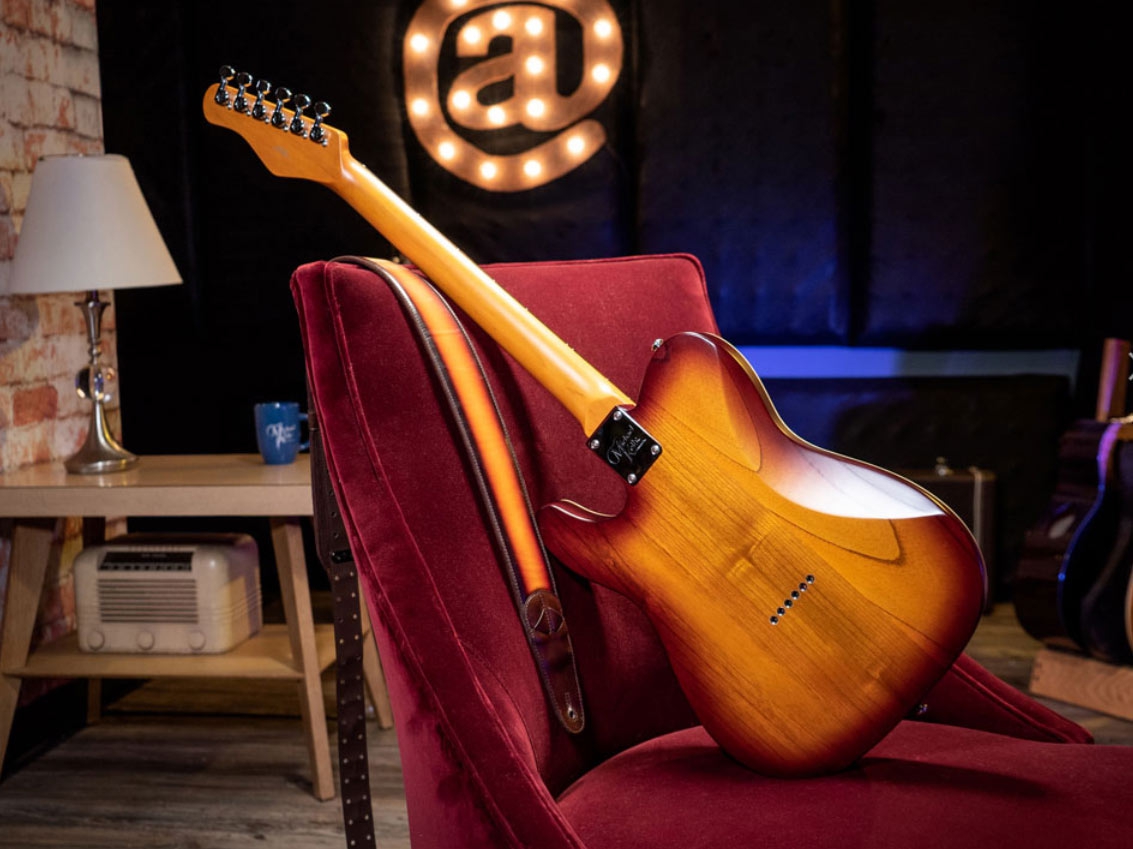 Michael Kelly 53OP Tobaccoburst