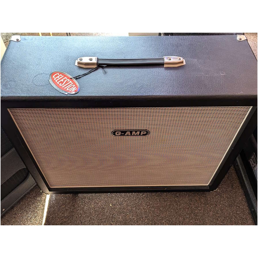 G-Amp Keen Set Head en Cabinet