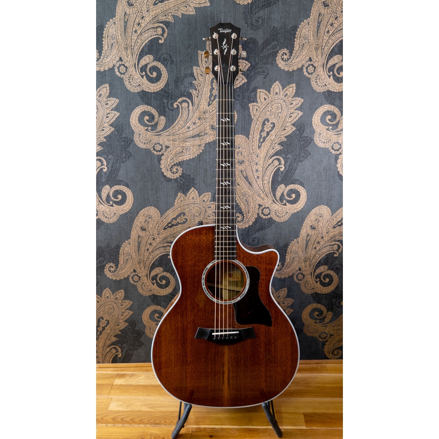 Taylor 424CE Walnut SEB Special Edition