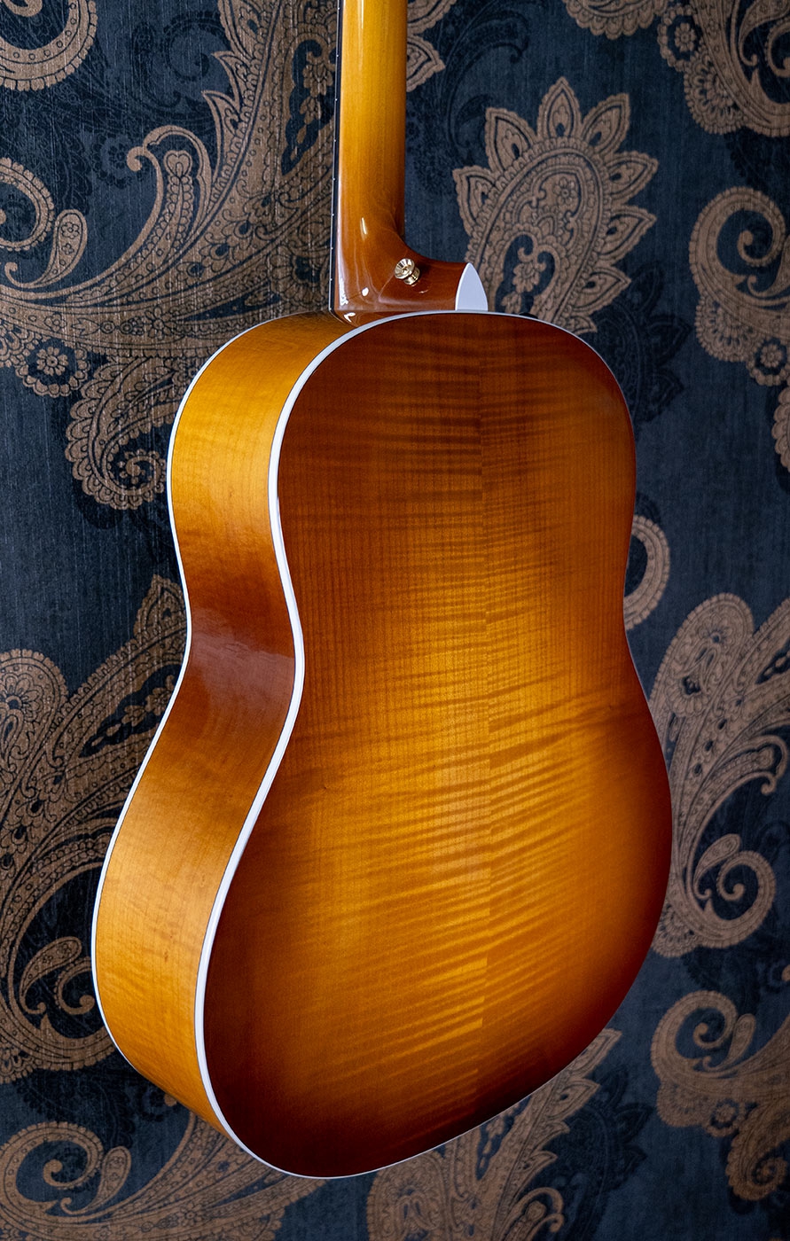 Taylor 217e Plus Special Edition Honeyburst