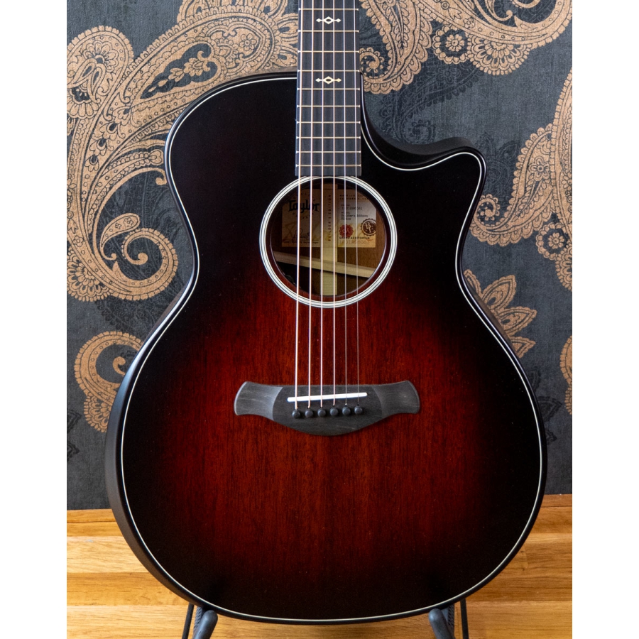 Taylor Next Generation Builder's Edition 324ce