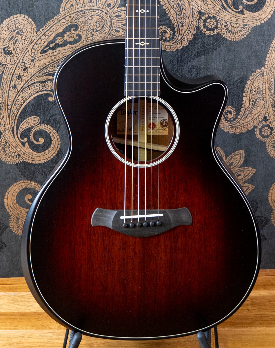 Taylor Next Generation Builder's Edition 324ce