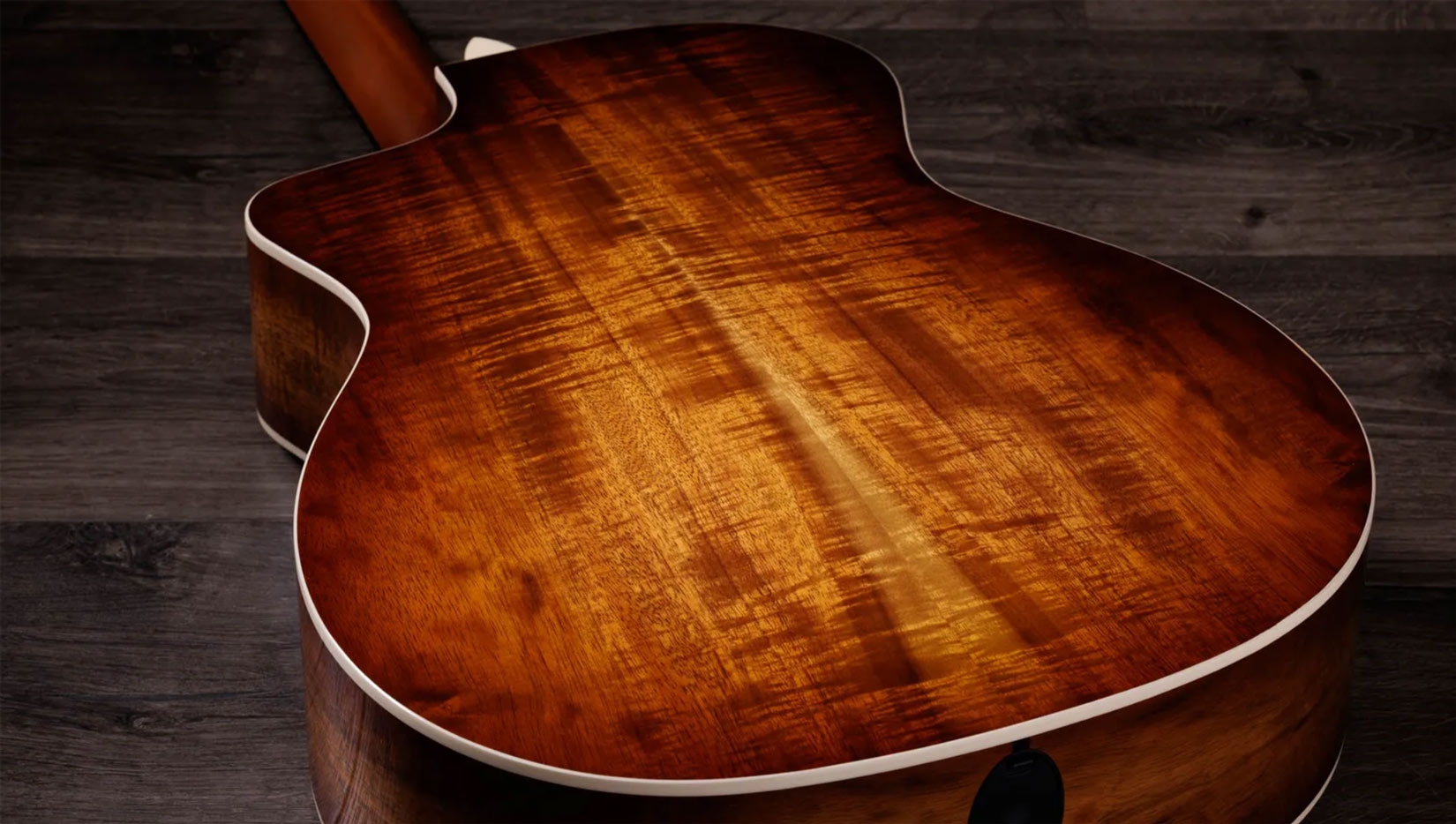 Taylor 214ce-K DLX Special Edition Honeyburst