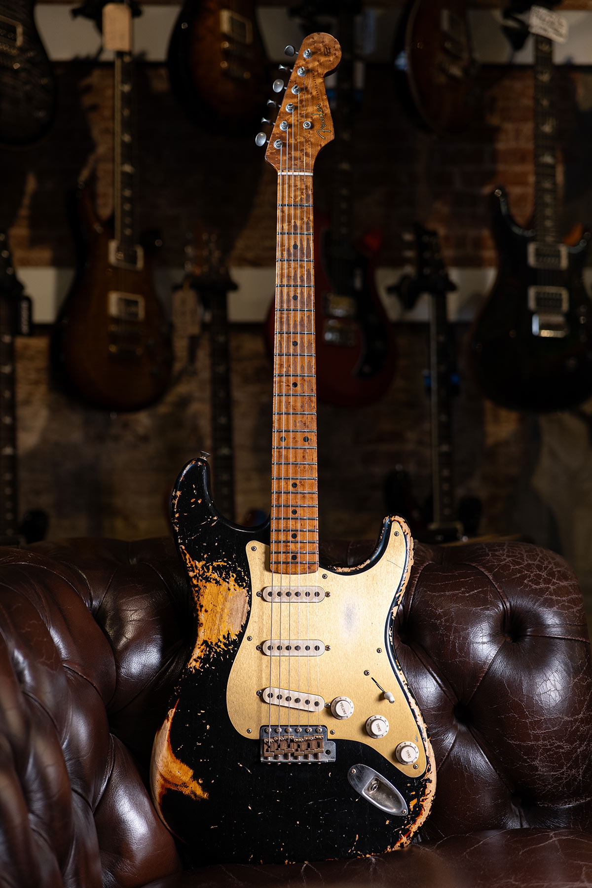 Fender Custom Shop 50s Strat HVY REL MN Black Vintage Burst