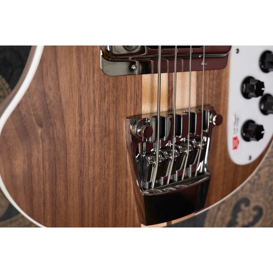 Rickenbacker 4003W Walnut