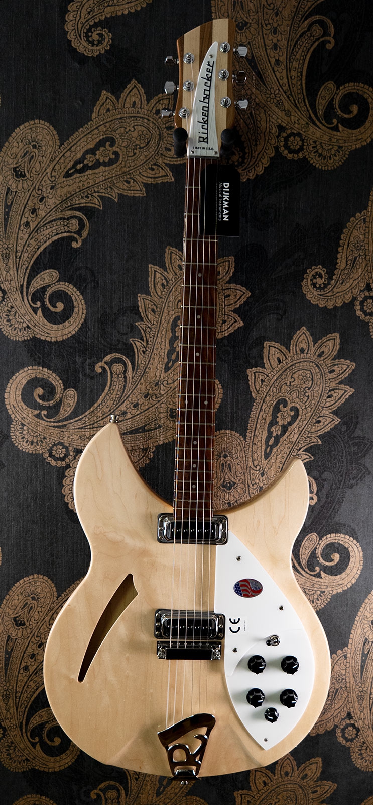 Rickenbacker 330 MG Mapleglo