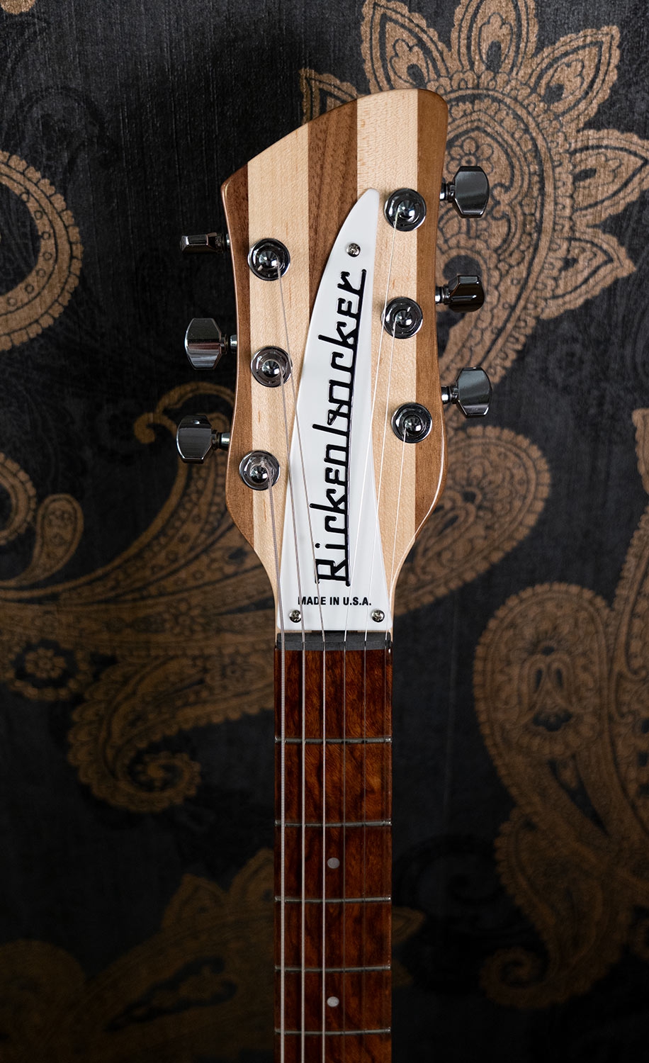 Rickenbacker 330 MG Mapleglo