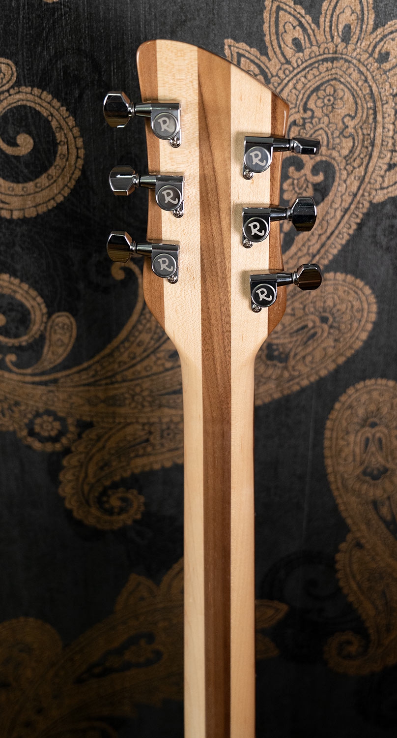 Rickenbacker 330 MG Mapleglo