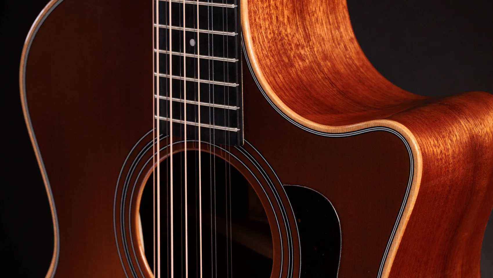 Taylor 354ce Studio Special Edition Honeyburst