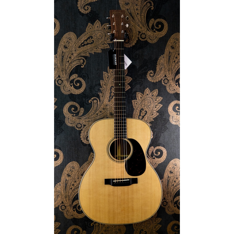 Martin Custom Shop 000-14 Black Walnut