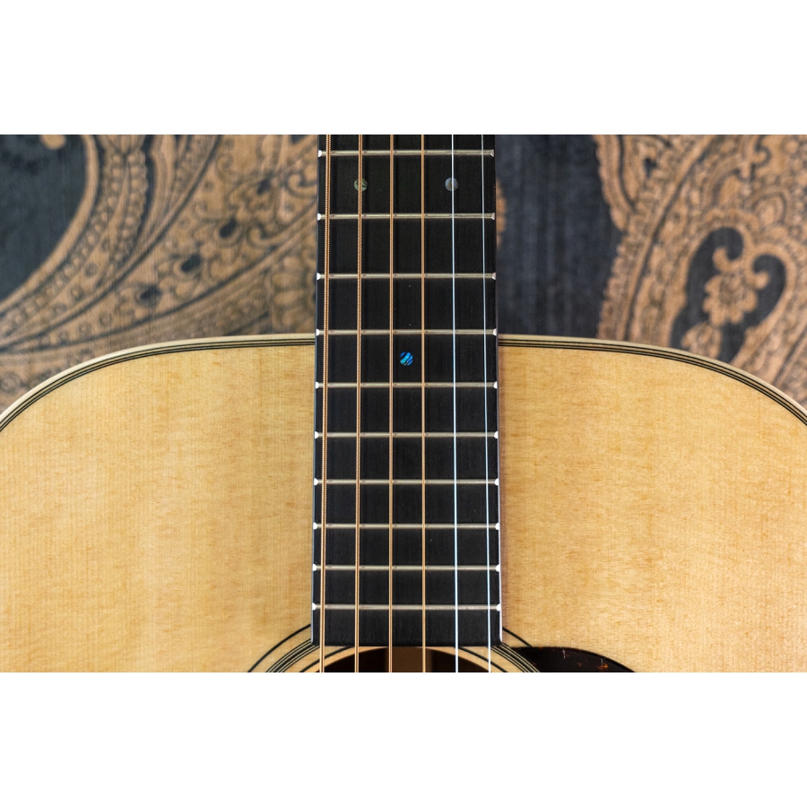 Martin Custom Shop 000-14 Black Walnut