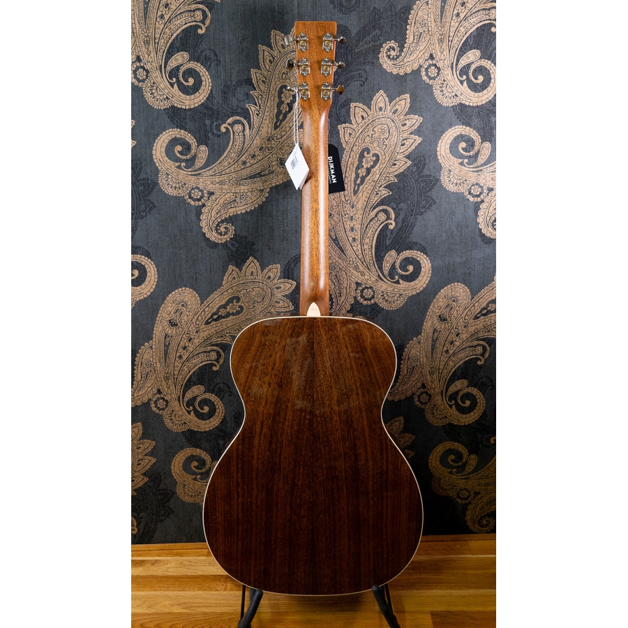 Martin Custom Shop 000-14 Black Walnut