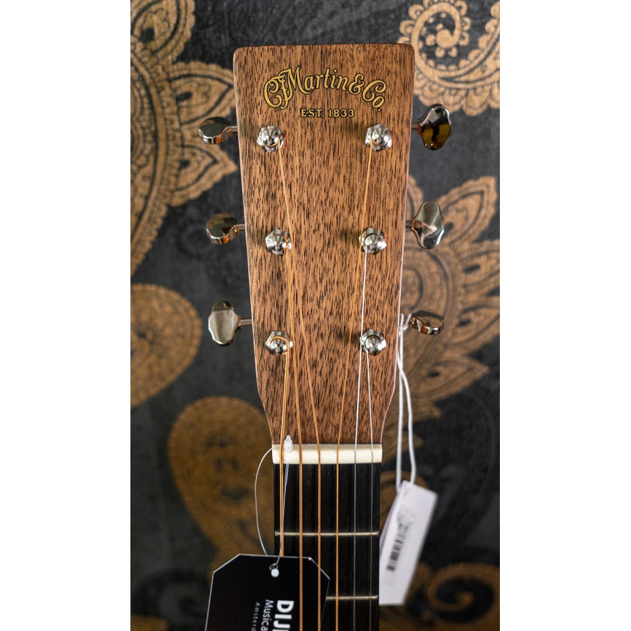 Martin Custom Shop 000-14 Black Walnut