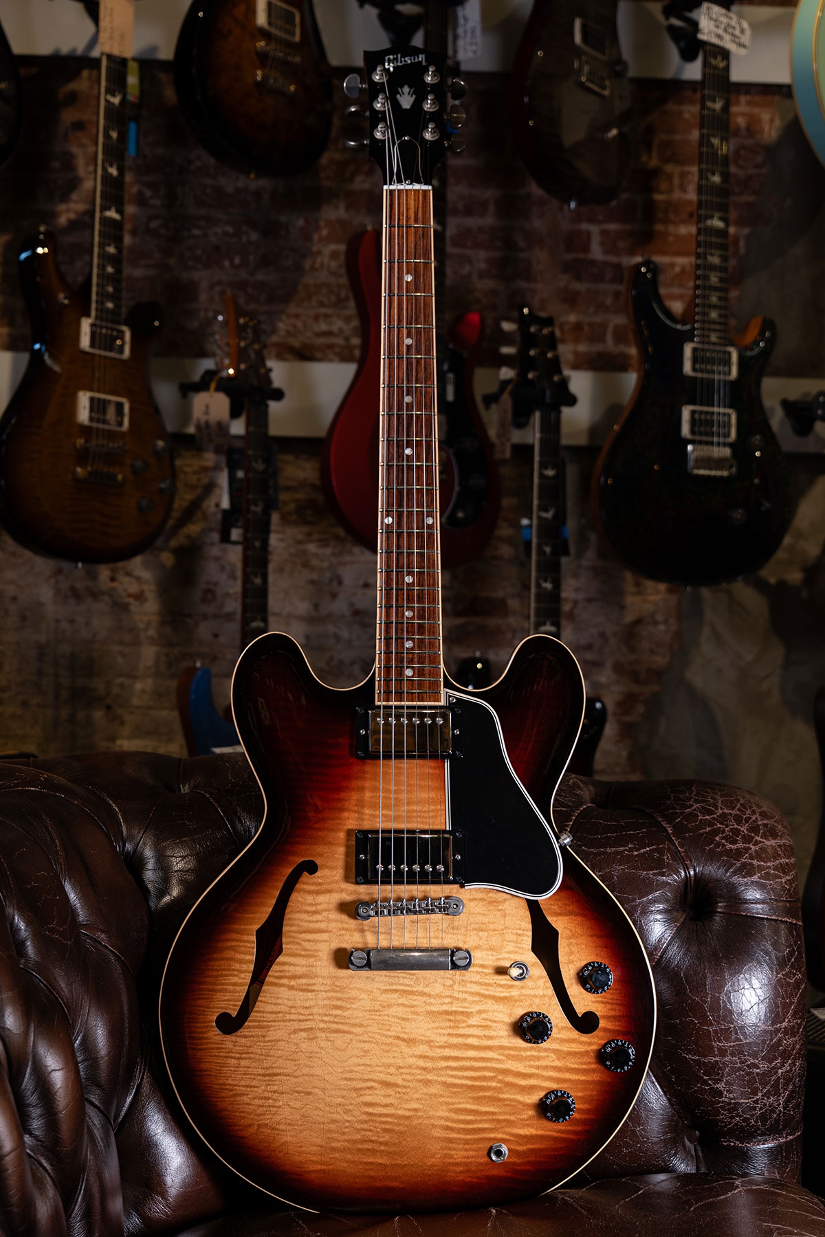 Gibson ES335 Dot Memphis Custom Figured top VS 2010