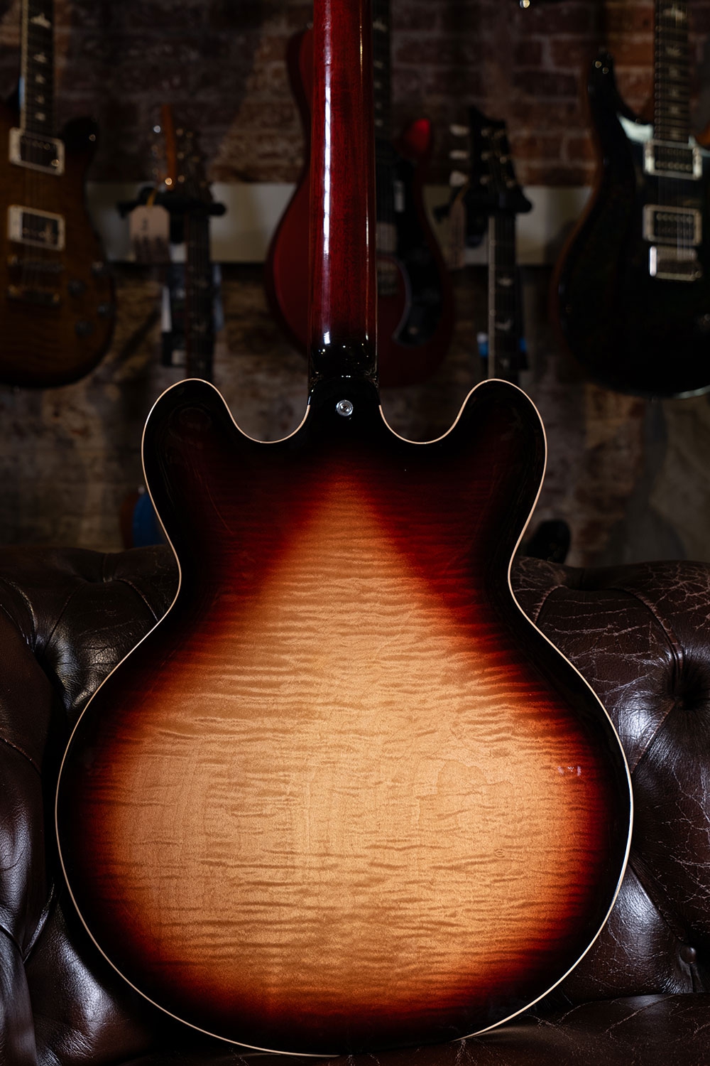 Gibson ES335 Dot Memphis Custom Figured top VS 2010