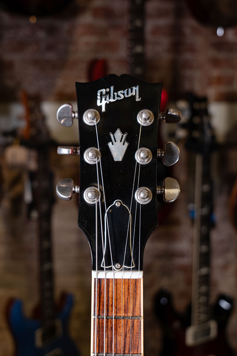Gibson ES335 Dot Memphis Custom Figured top VS 2010