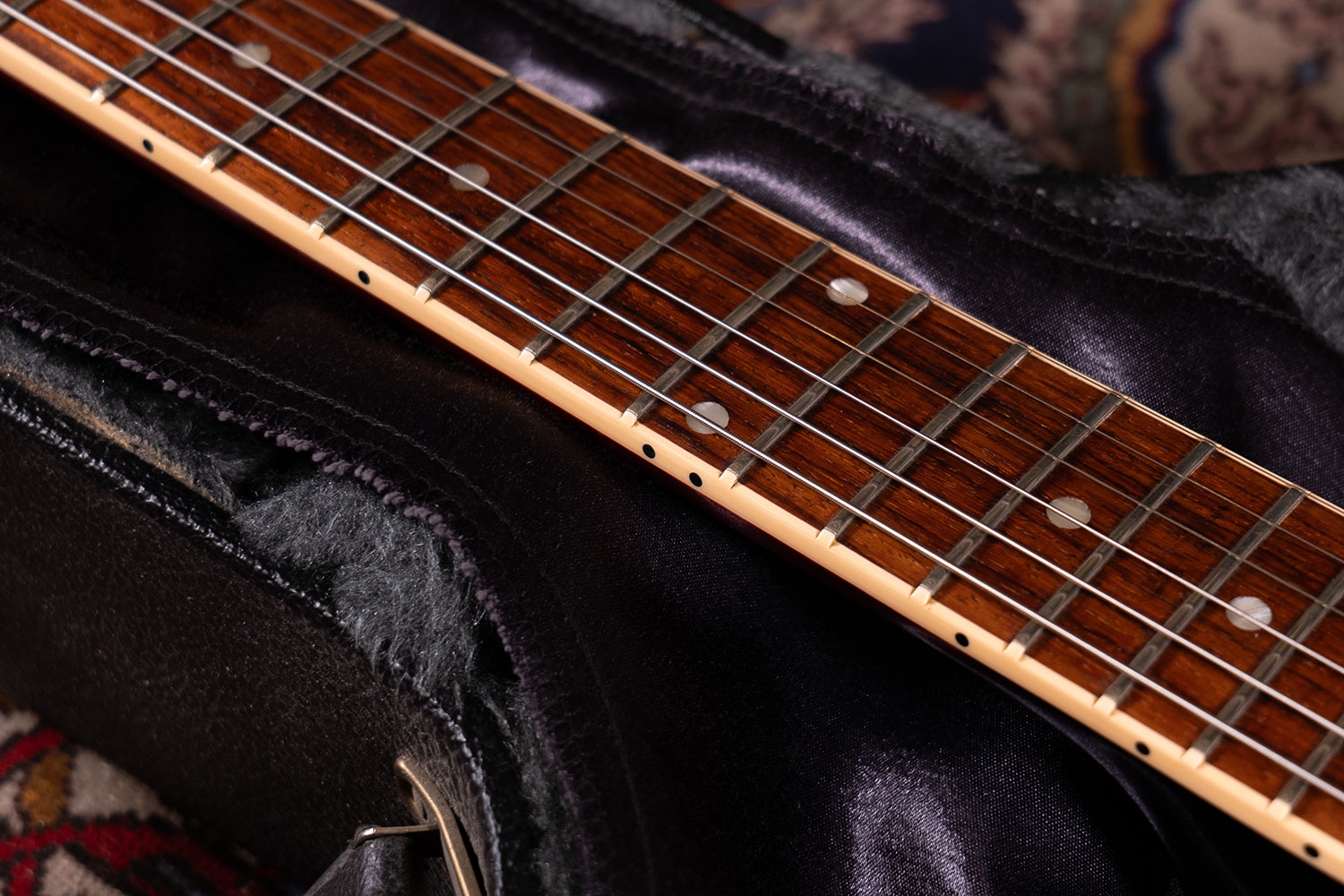 Gibson ES335 Dot Memphis Custom Figured top VS 2010