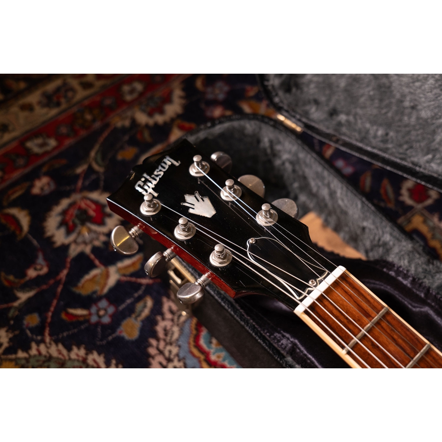 Gibson ES335 Dot Memphis Custom Figured top VS 2010