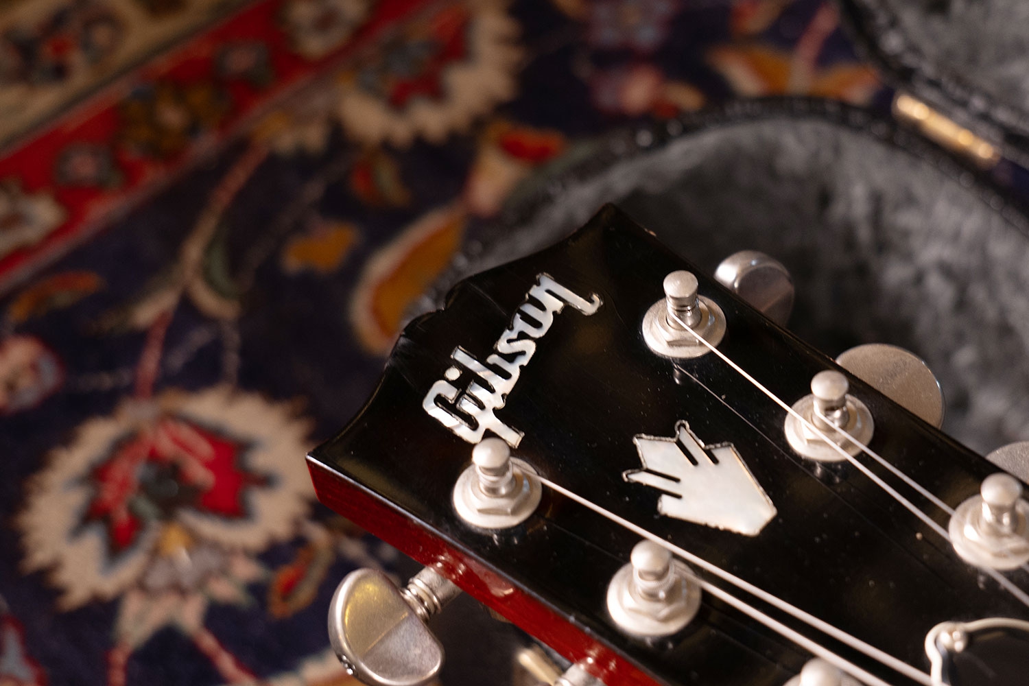 Gibson ES335 Dot Memphis Custom Figured top VS 2010