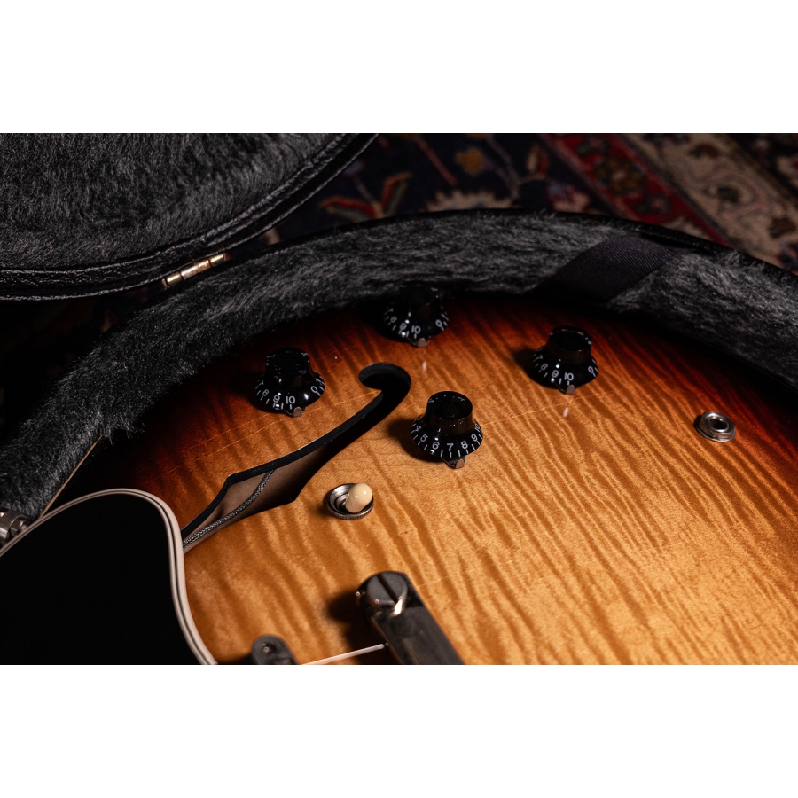 Gibson ES335 Dot Memphis Custom Figured top VS 2010