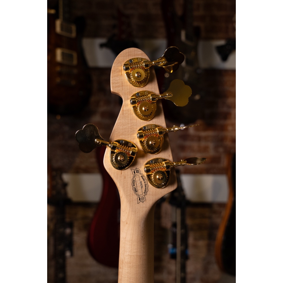 Sandberg California VM5 Matt Black Ash Gold Hardware
