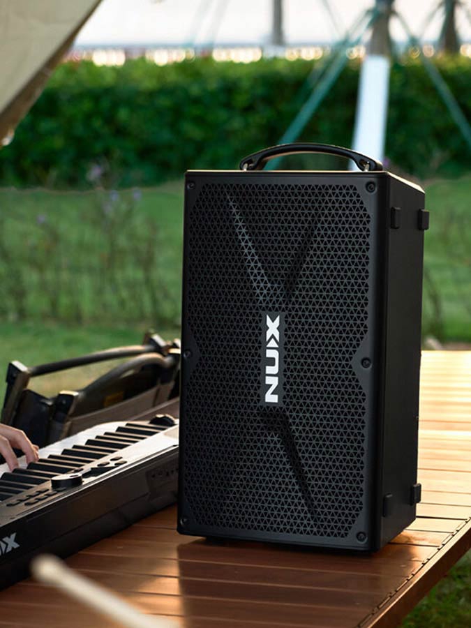NUX NBA-200FR battery powered speaker