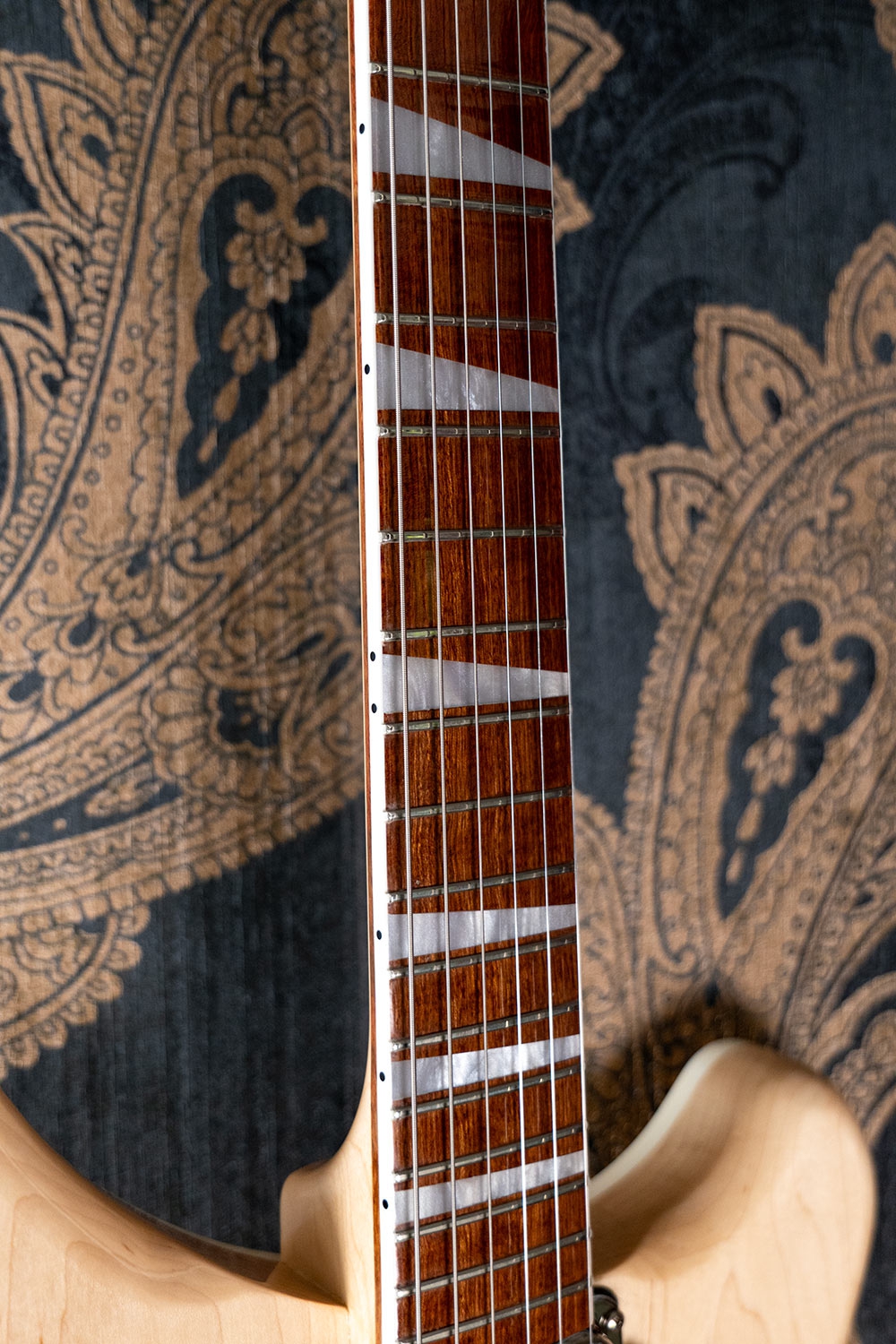 Rickenbacker 360 MG Mapleglo