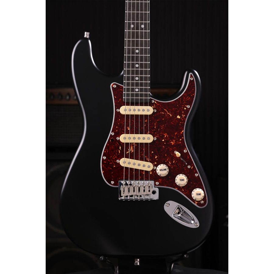 Patina Guitars PS-3 BK S-stijl Nitro Black