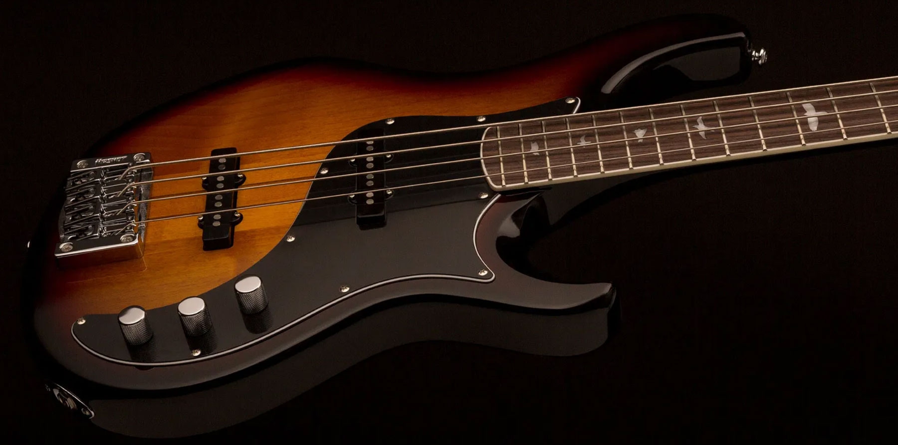 PRS SE KESTREL BASS Tri-Color Sunburst