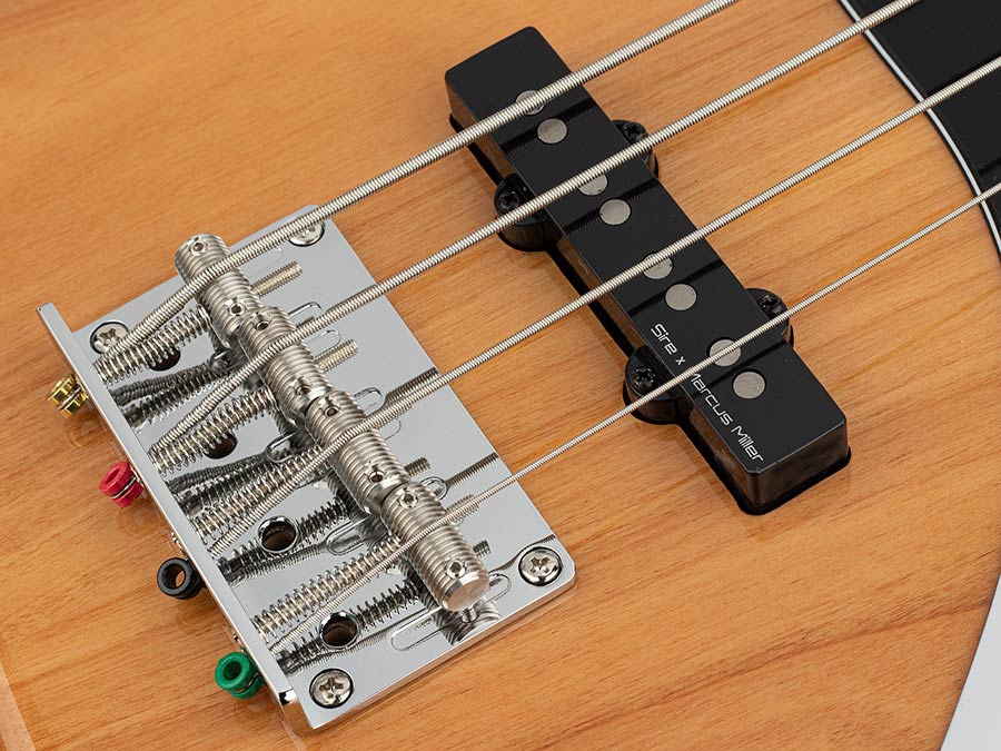 Sire Marcus Miller V5R A4 NT Natural