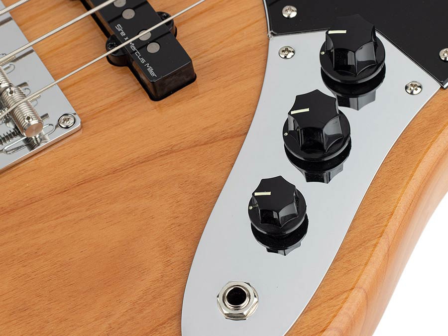 Sire Marcus Miller V5R A4 NT Natural