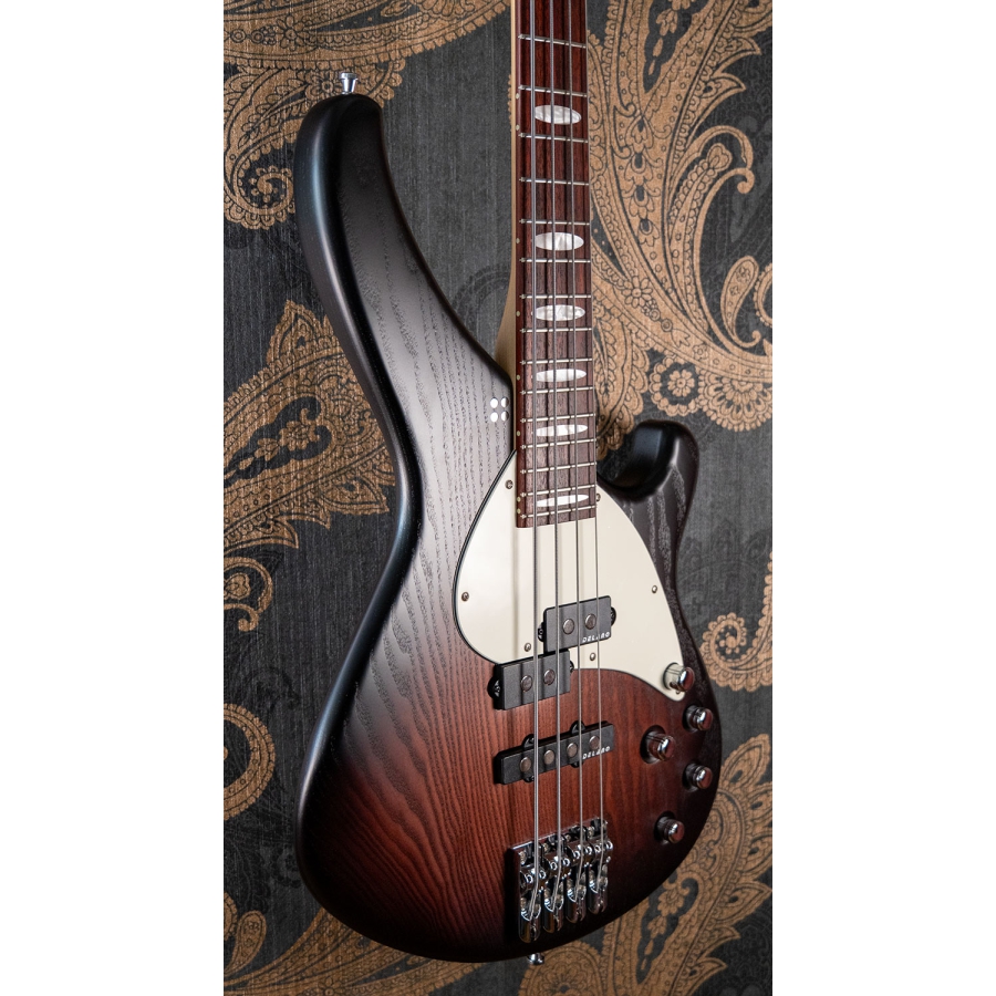 Sandberg Custom VT4 Yolanda Charles Signature Matt Brownburst