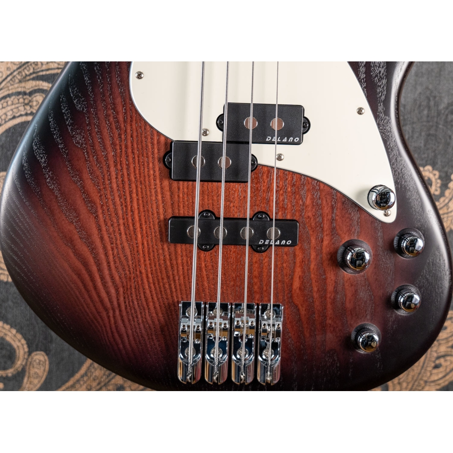 Sandberg Custom VT4 Yolanda Charles Signature Matt Brownburst