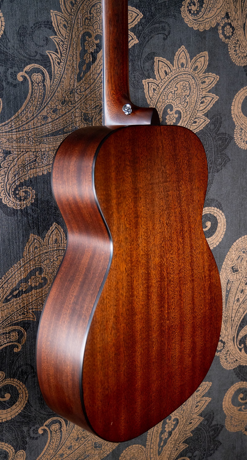 Martin 00-10E Retro Joe Bonamassa