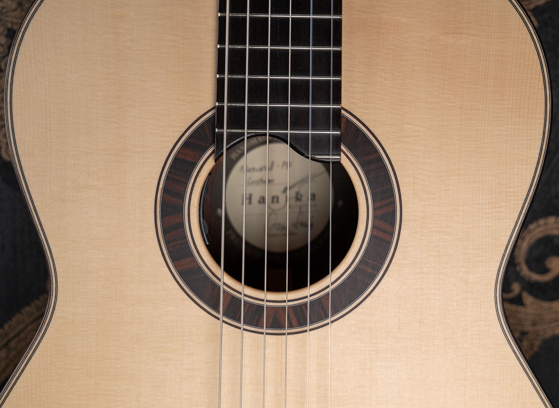 Hanika Bariton Custom Natural PF Udo Rösner pickup