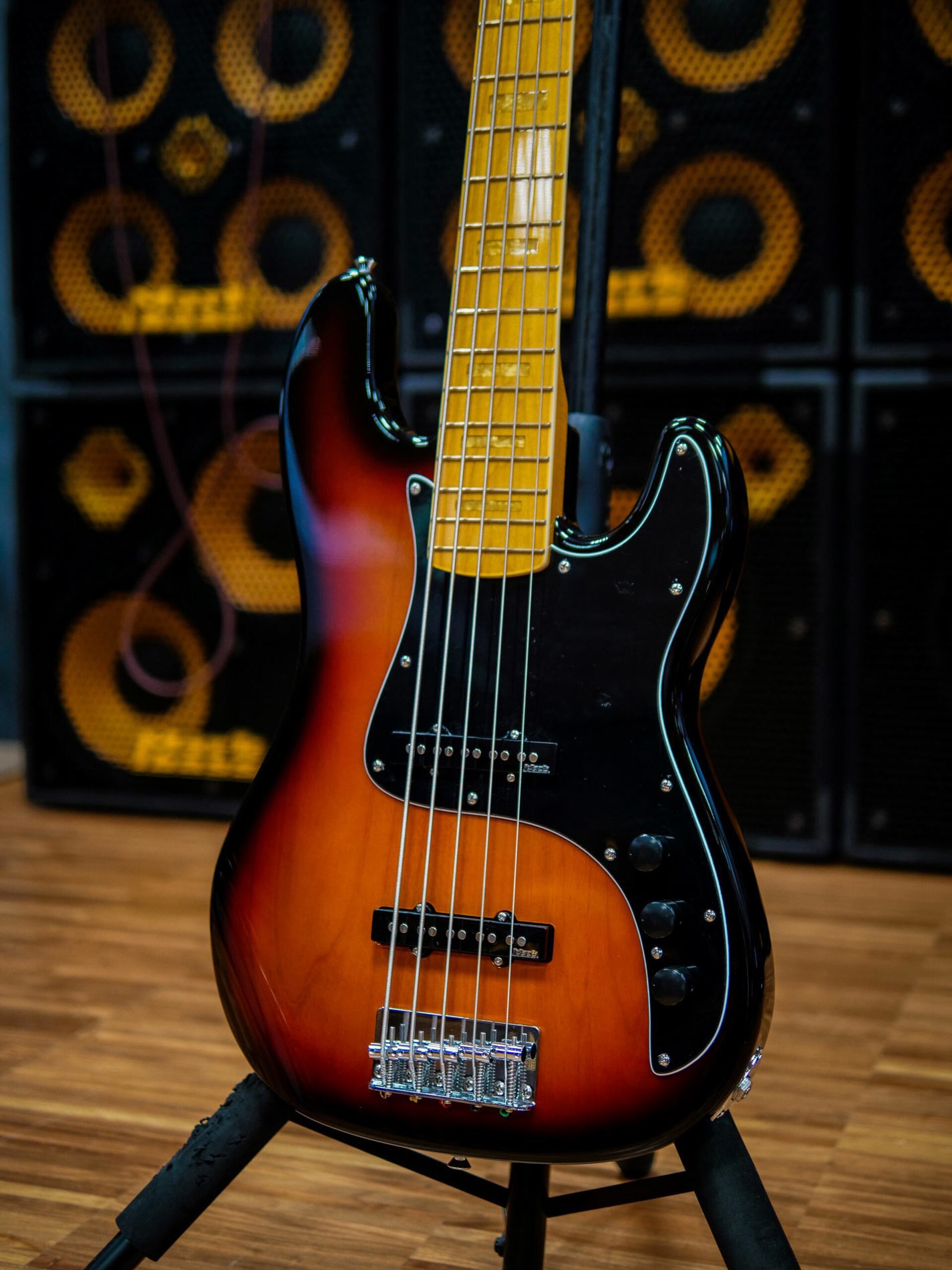 Markbass MB GV5 Gloxy 3-Tone Sunburst CR MP Passive